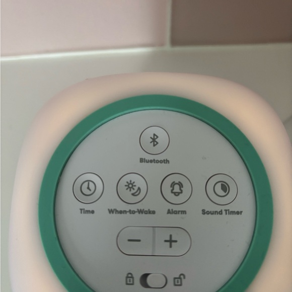 Frida Baby 3-in-1 Sound Machine + When-to-Wake Clock + Nightlight New condition - Picture 6 of 8